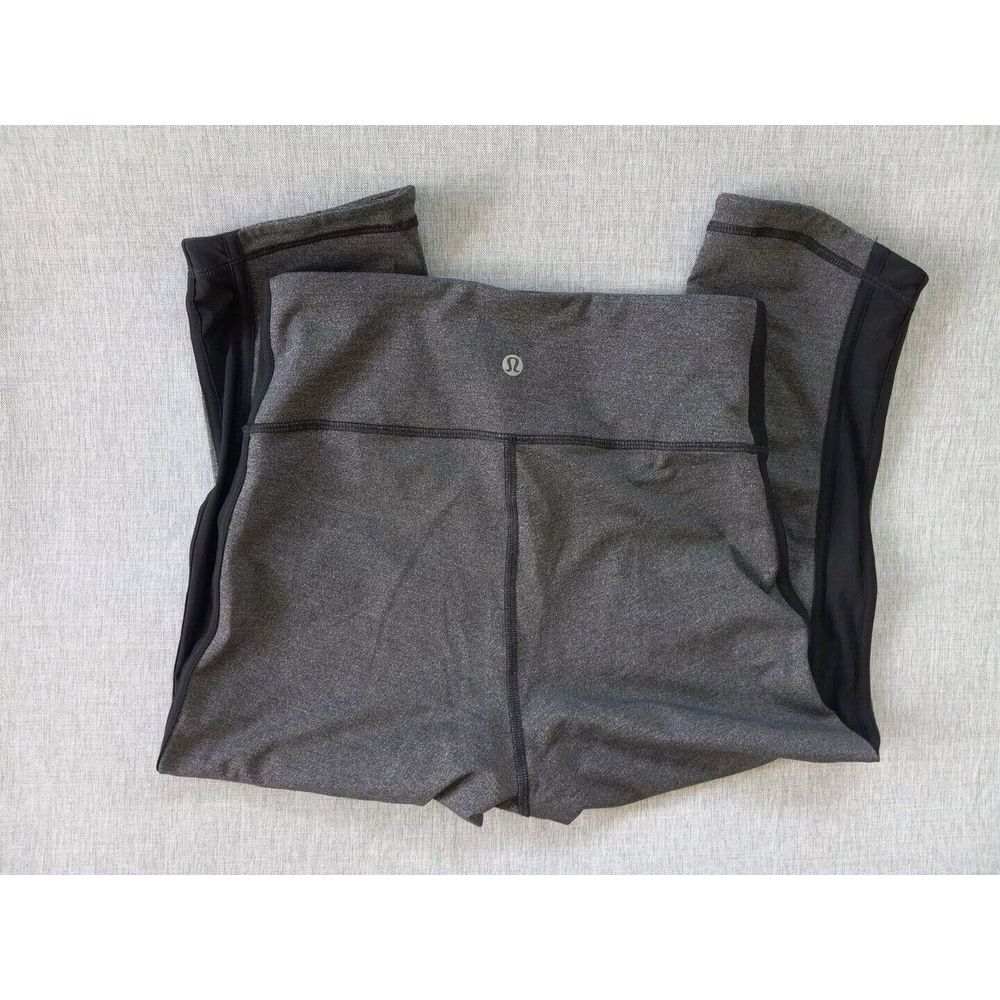 Lululemon Women's 6 Pullover Stretch Waistband Sweat Yoga Capri Gray Pants